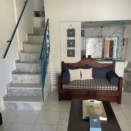 Hébergement de vacances Charming Beach House 2 Minutes From The Sea! Chaniotis