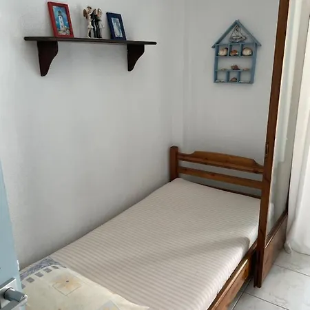 Charming Beach House 2 Minutes From The Sea! Hébergement de vacances Chaniotis